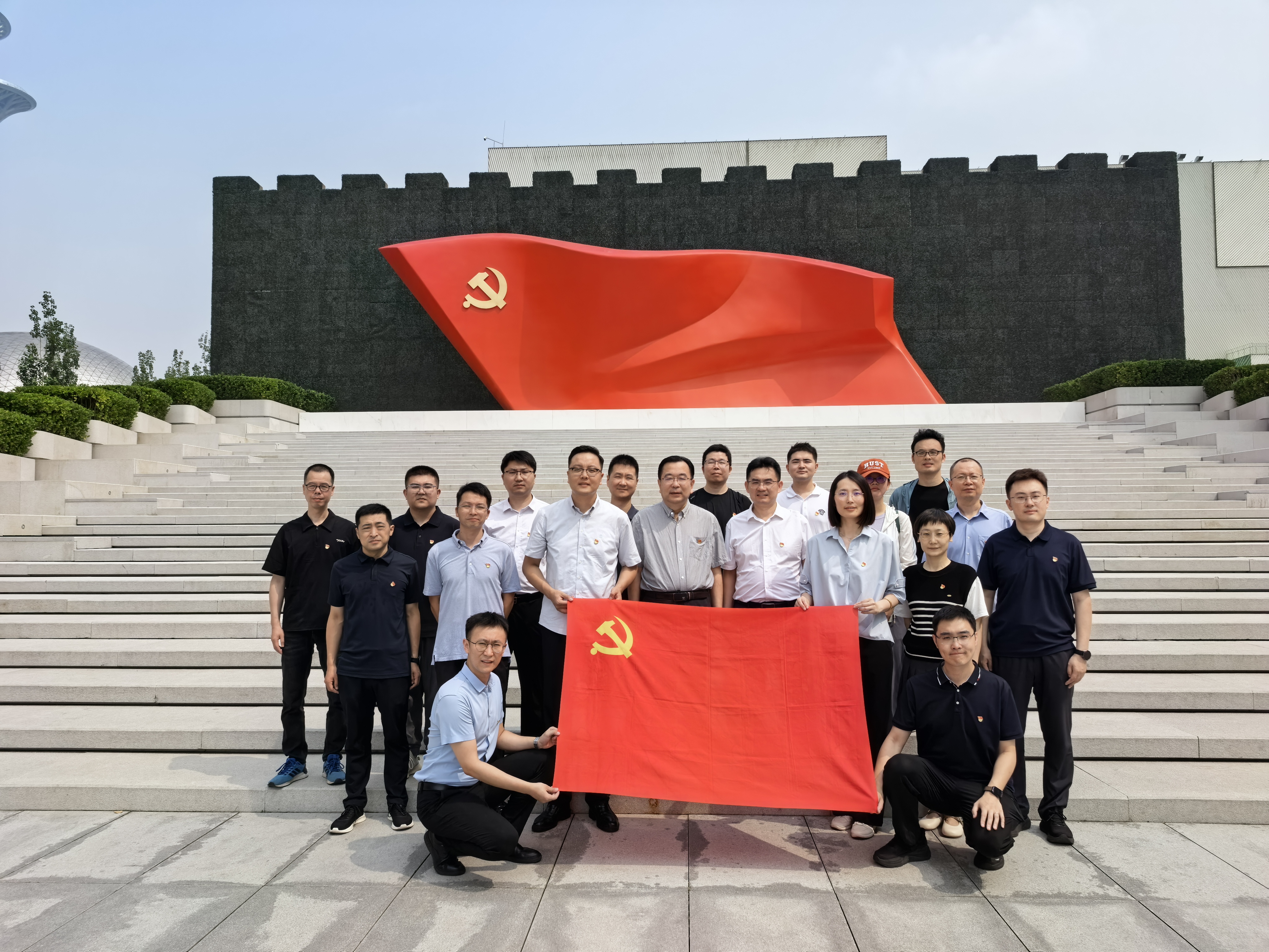 合影.jpg